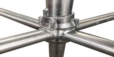 Can there be a nonslip platform on the cuplock scaffold?